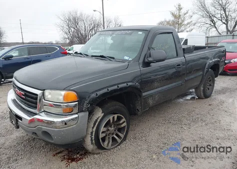 2005 GMC Sierra 1500 from USA, damaged, VIN 1GTEK14T05Z182859